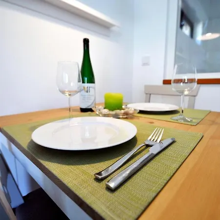 Apartment Am Moselufer *