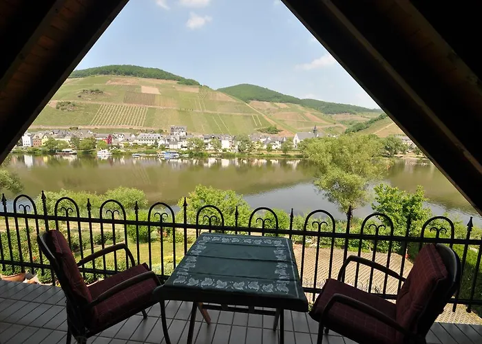 Apartment Am Moselufer Zell an der Mosel
